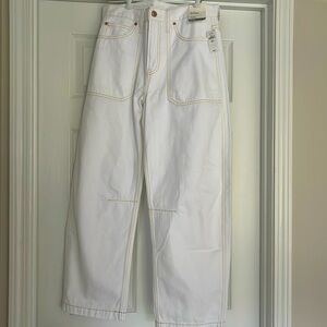 Women’s Gap size 6 short high rise barrel jeans off white